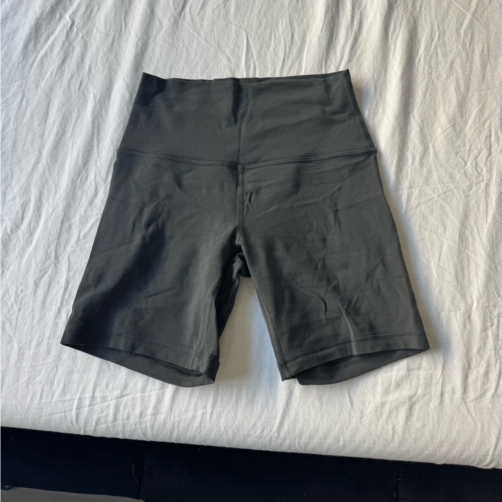 Lululemon grey bike shorts